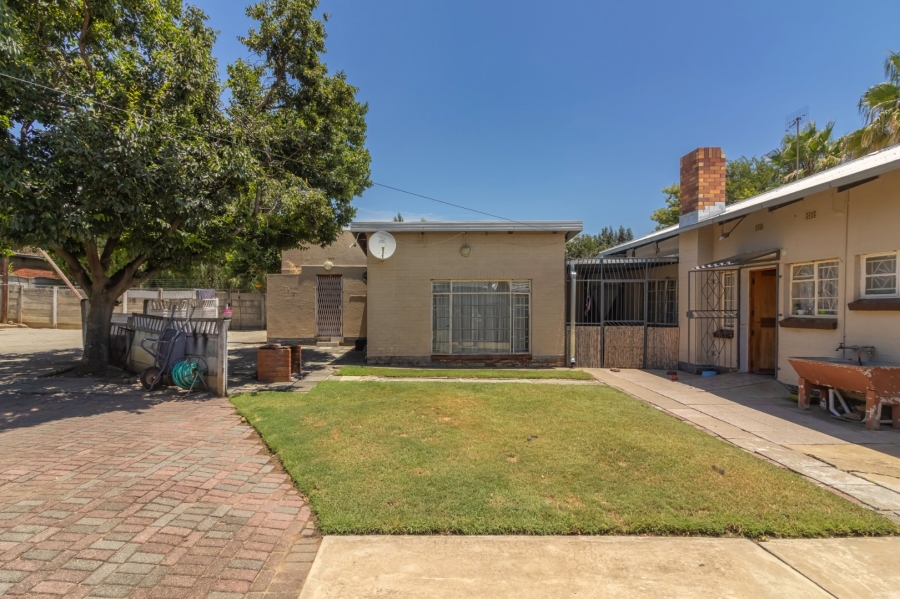 4 Bedroom Property for Sale in Suidrand Free State